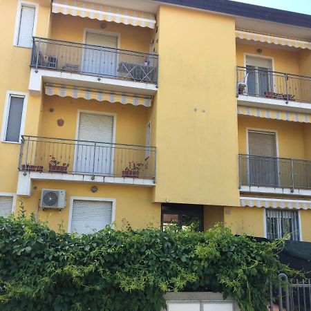 Via Padova Apartment Marcelli Exterior foto