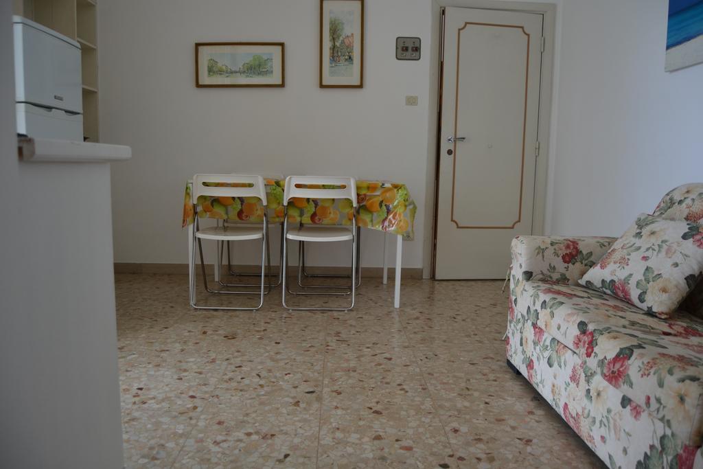 Via Padova Apartment Marcelli Exterior foto