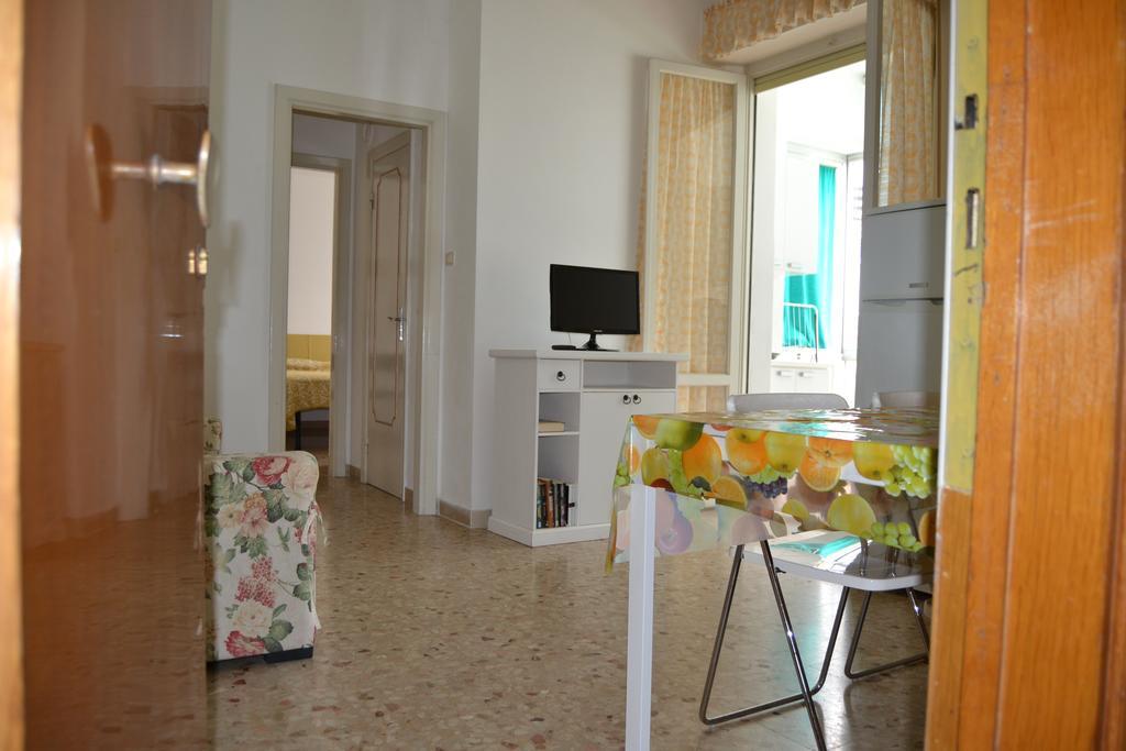 Via Padova Apartment Marcelli Exterior foto